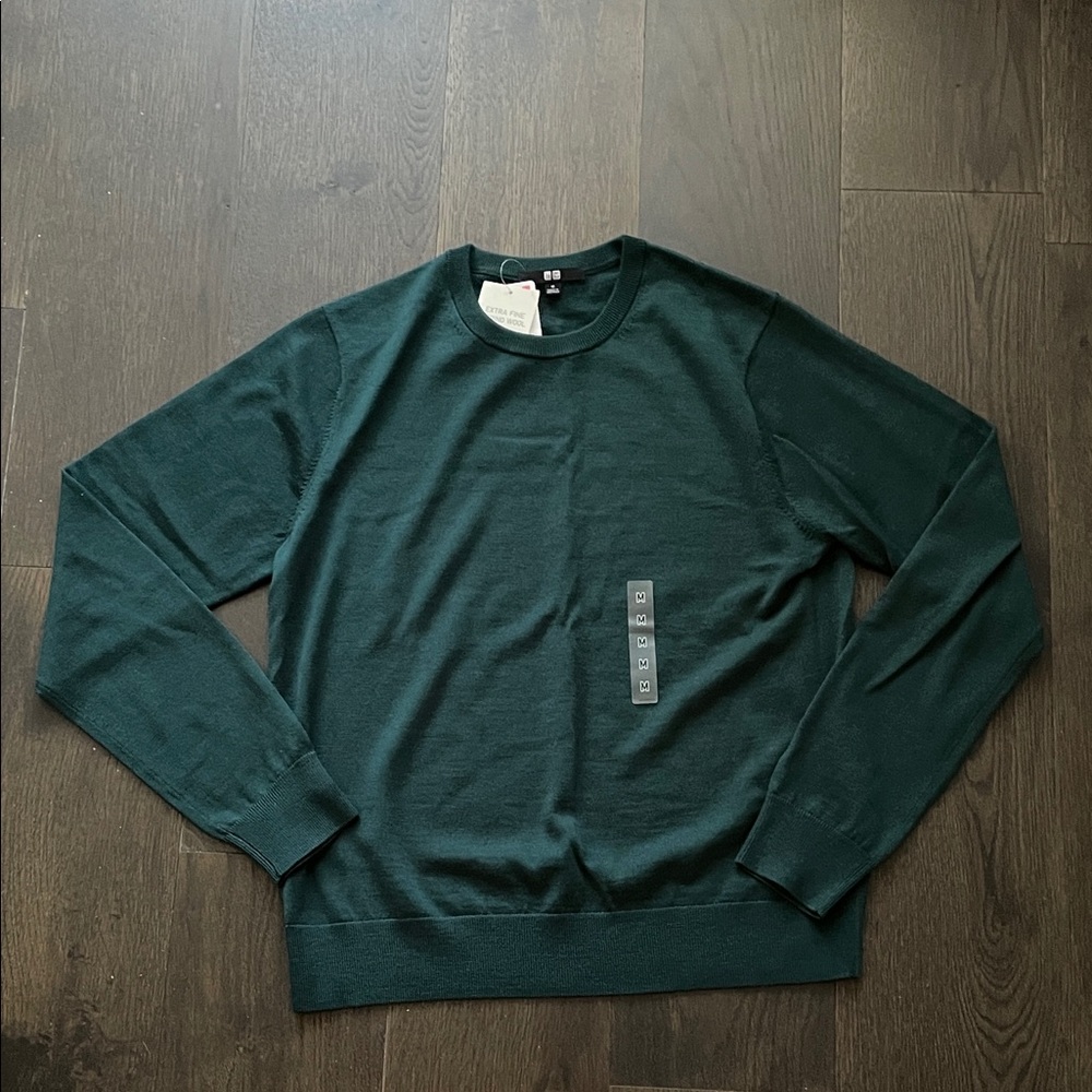 Uniqlo Merino Green Crew Neck Sweater